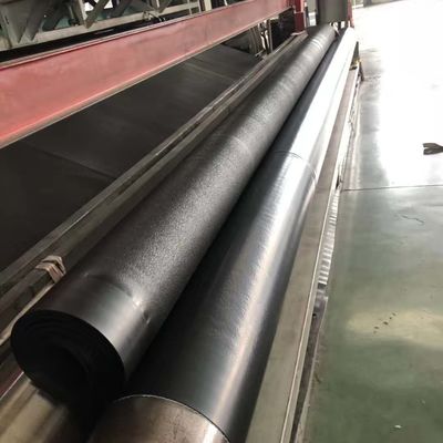 মসৃণ জলরোধী ঝিল্লি যা ছাদ এবং ভিত্তি প্রকল্পের আর্দ্রতা প্রতিরোধের জন্য ডিজাইন করা হয়েছে, যার প্রসার্য শক্তি ১৫ এমপিএ বা তার বেশি